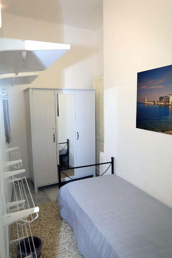 Appartamenti Al Porto Trapani Exterior foto